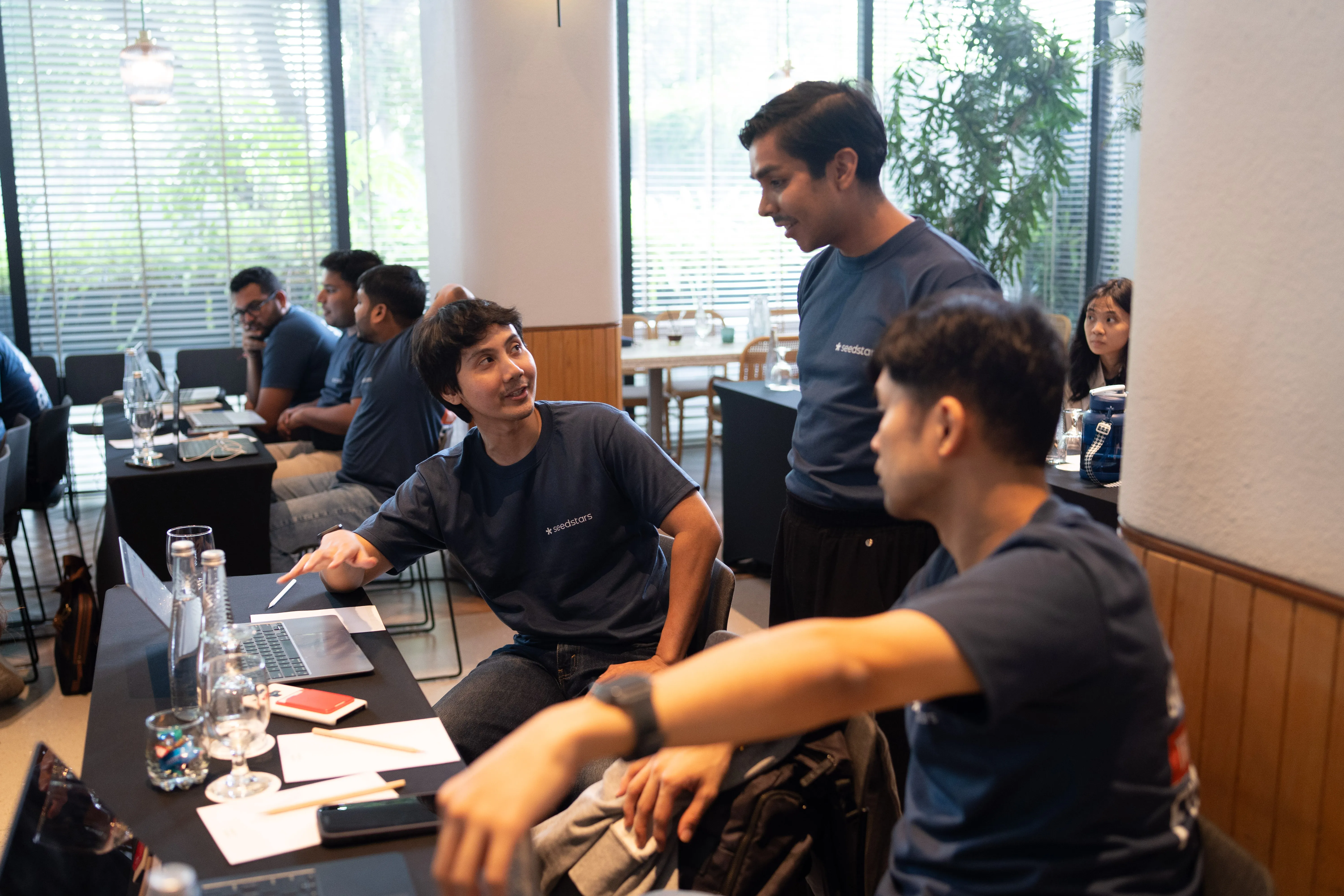 Riliv: product and team imagery